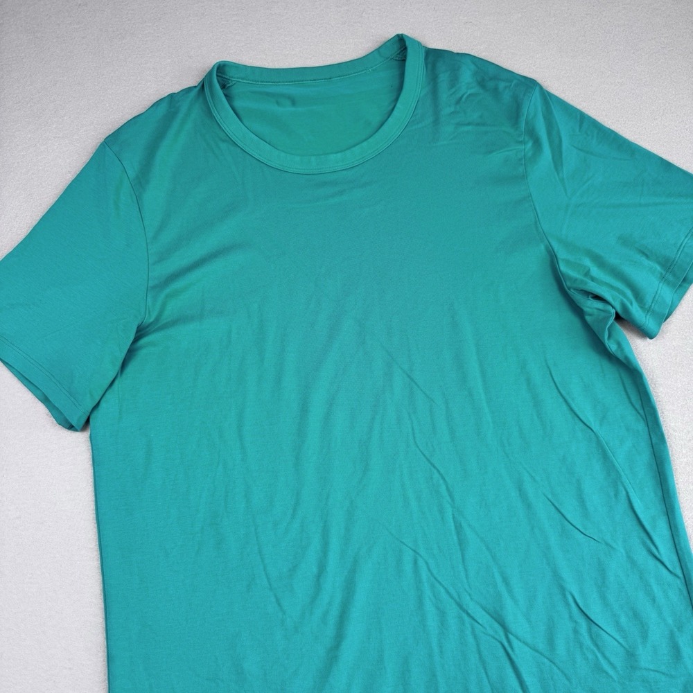 Lululemon Fundamental T-Shirt Men M Green Short Sleeve Gym Performance Training